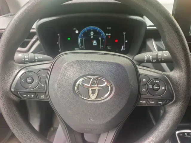 Toyota Corolla Cross — Фото автомобиля 7