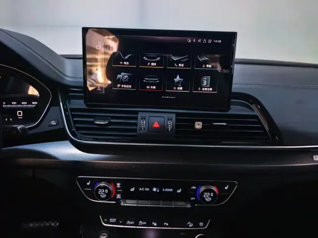 Audi Q5L — Фото автомобиля 10