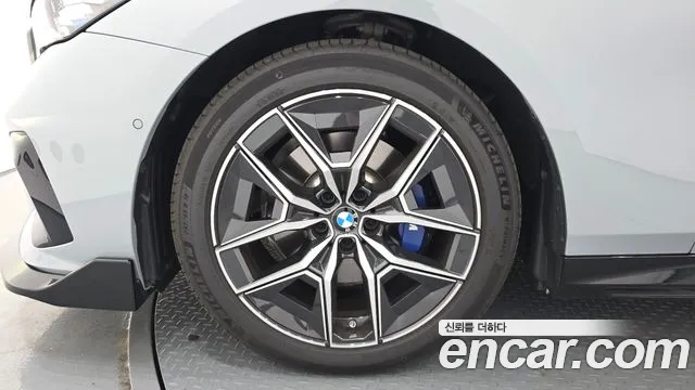 BMW 5-Series 5 серия (G60) 523d xDrive M Sport — Фото автомобиля 5
