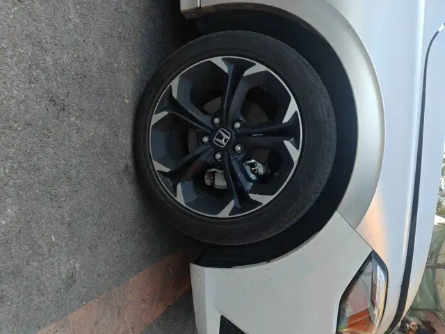 Honda Civic — Фото автомобиля 8