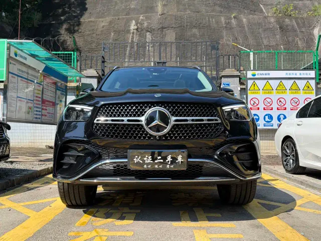 Mercedes-Benz GLE-Class — Фото автомобиля 2