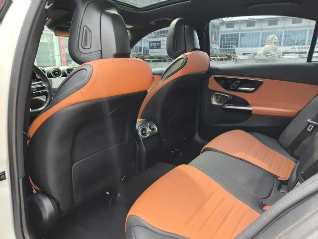 Mercedes-Benz C-Class — Фото автомобиля 15