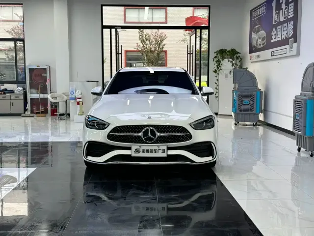Mercedes-Benz C-Class — Фото автомобиля 2