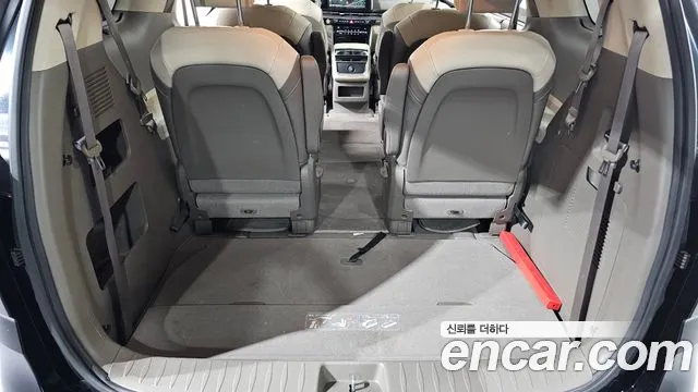 Kia Carnival 4th Gen — Фото автомобиля 27