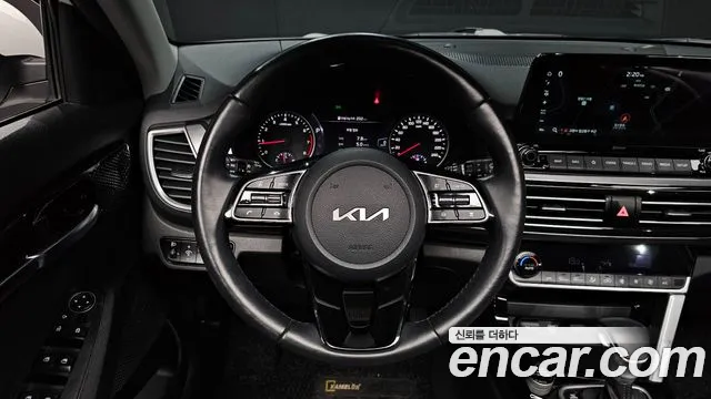 Kia Seltos Seltos Бензин 1.6 турбо 2WD — Фото автомобиля 10
