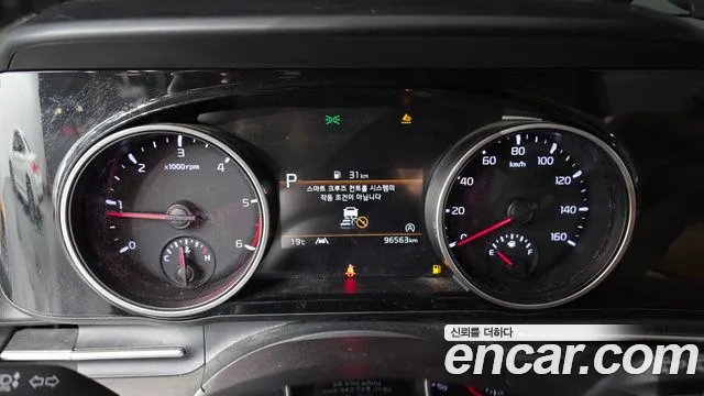 Kia Canival Carnival 4 поколение Дизель 11 мест Prestige — Фото автомобиля 8