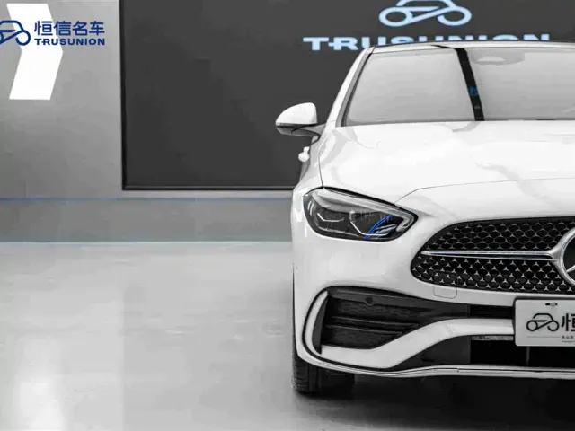 Mercedes-Benz C-Class — Фото автомобиля 8