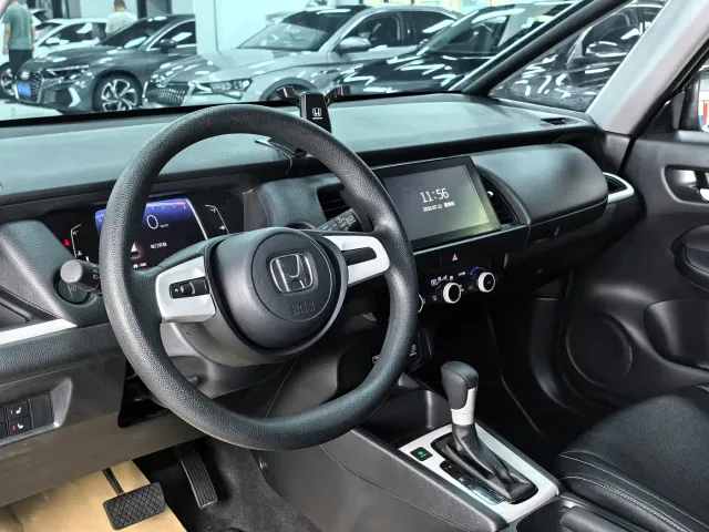 Honda Fit — Фото автомобиля 10