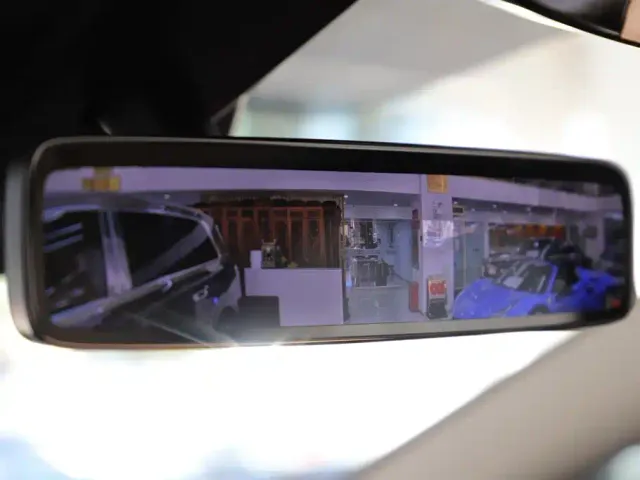 Li Auto MEGA — Фото автомобиля 24