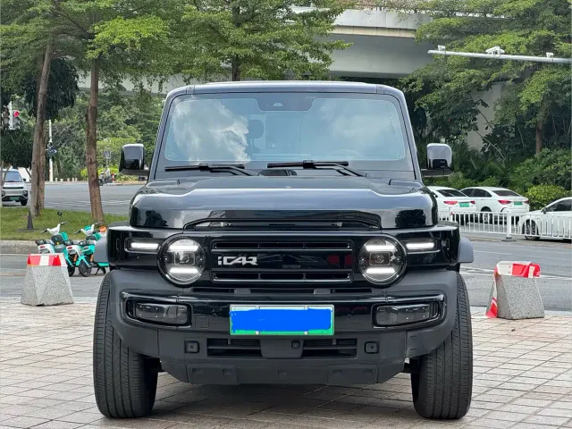 iCAR V23 — Фото автомобиля 2