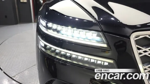 Genesis G80 Бензин 2.5 турбо AWD — Фото автомобиля 18