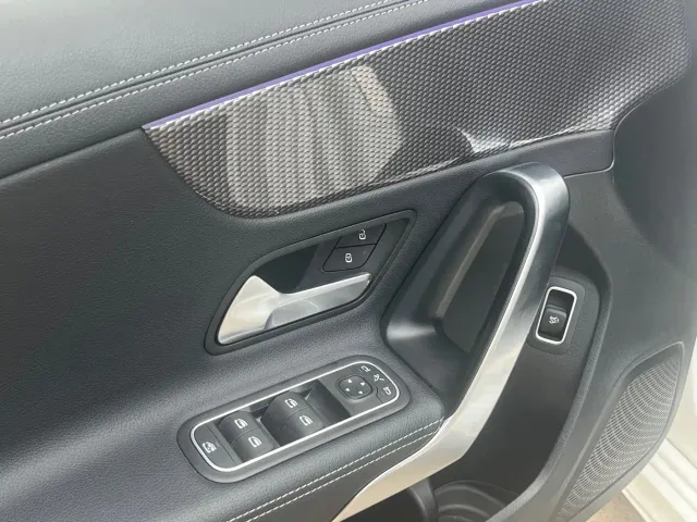 Mercedes-Benz A-Class — Фото автомобиля 13