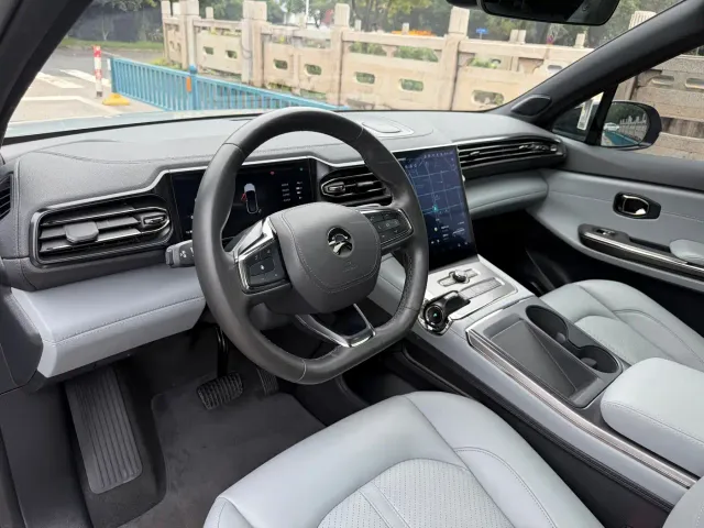 Nio ES6 — Фото автомобиля 5