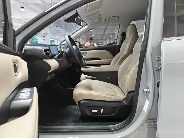 Wuling Binguo PLUS — Фото автомобиля 9