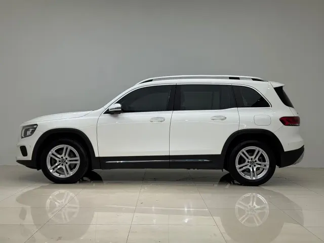 Mercedes-Benz GLB-Class — Фото автомобиля 7