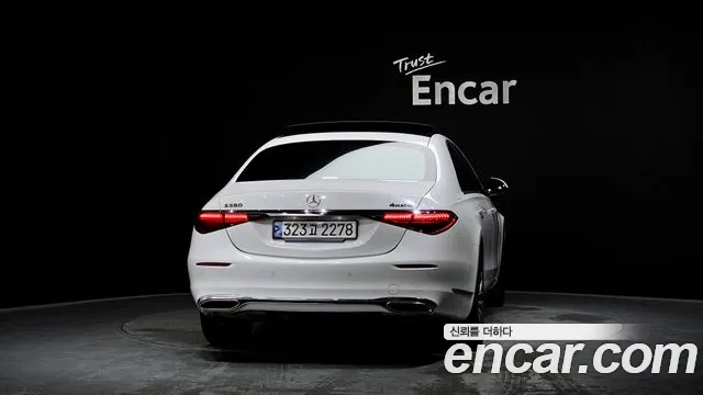 Mercedes-Benz S-Class — Фото автомобиля 3