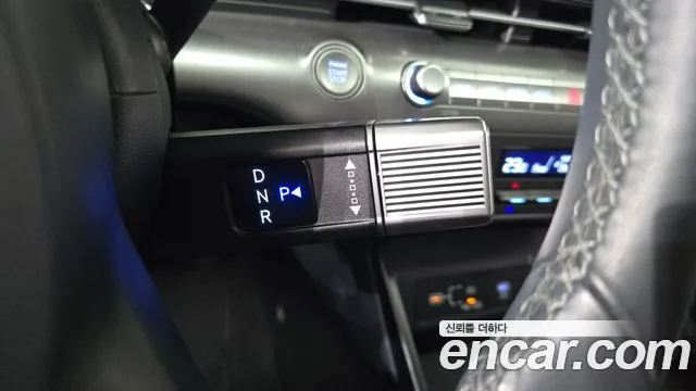 Hyundai Kona SX2 — Фото автомобиля 12