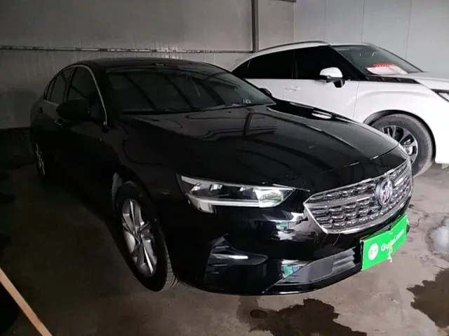 Buick Regal — Фото автомобиля 3