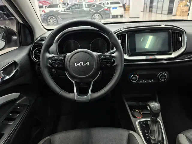 Kia KX1 — Фото автомобиля 14