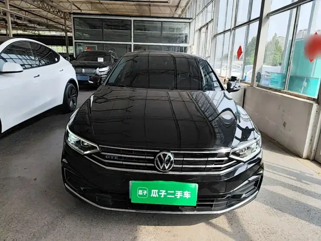 Volkswagen Magotan — Фото автомобиля 2