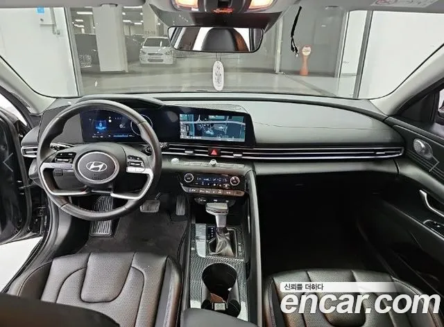 Hyundai AVANTE Новый Avante (CN7) — Фото автомобиля 7