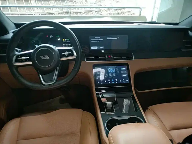 Li Auto ONE — Фото автомобиля 13