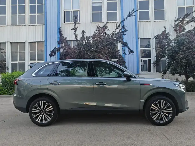Hongqi HS6 PHEV — Фото автомобиля 4