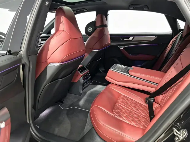 Audi A7L — Фото автомобиля 7