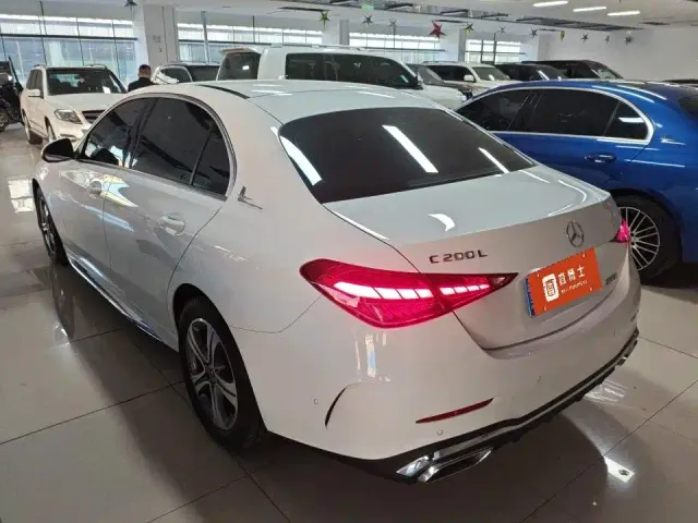 Mercedes-Benz C-Class — Фото автомобиля 8