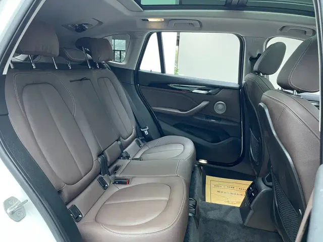 BMW X1 — Фото автомобиля 18