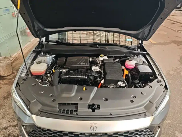 BYD Qin PLUS — Фото автомобиля 19