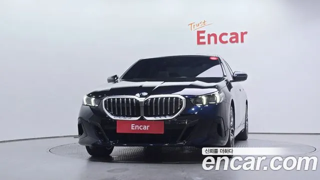 BMW 5-Series 5 серия (G60) 523d M Sport — Фото автомобиля 3