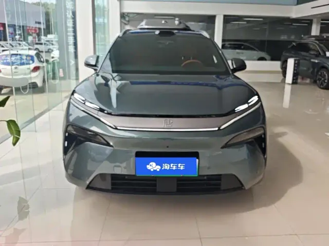 BYD Tang L — Фото автомобиля 2
