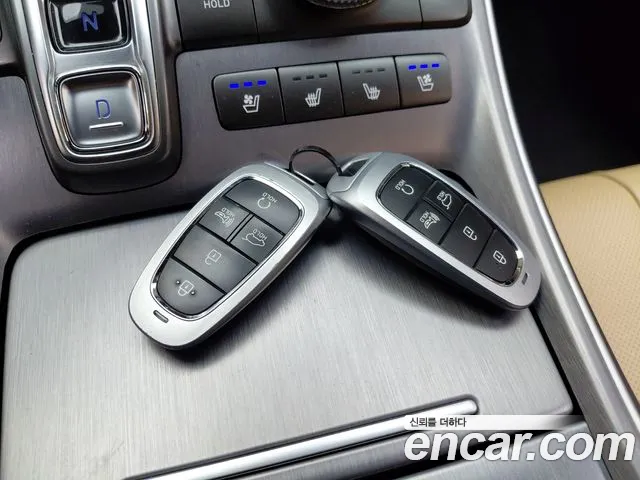 Hyundai Santafe — Фото автомобиля 14