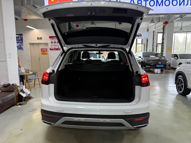 Volkswagen Tayron — Фото автомобиля 17