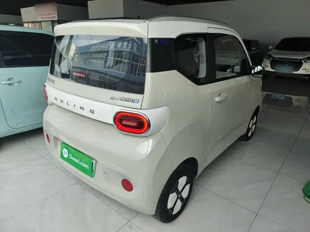 Wuling Hongguang Mini EV — Фото автомобиля 6