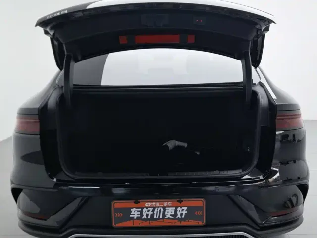 BYD Han — Фото автомобиля 16