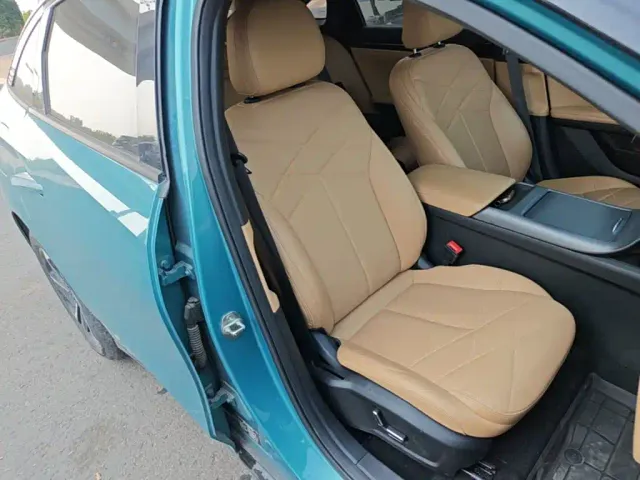 Geely Galaxy L6 — Фото автомобиля 24