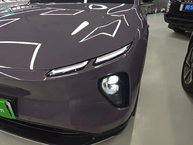 Nio EC6 — Фото автомобиля 23