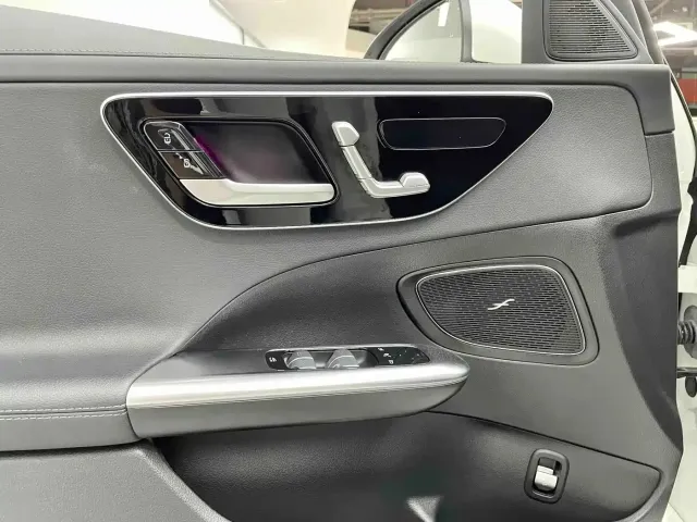 Mercedes-Benz C-Class — Фото автомобиля 13