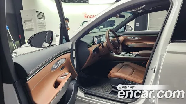 Genesis GV70 2.5T Бензин AWD — Фото автомобиля 9