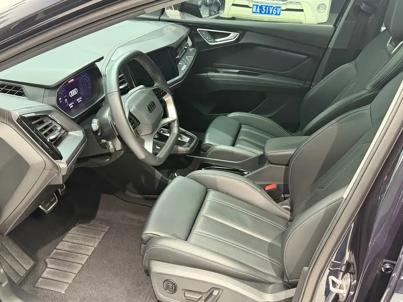 Audi Audi Q4 e-tron 2024 40 e-tron Creation Edition — Фото автомобиля 9