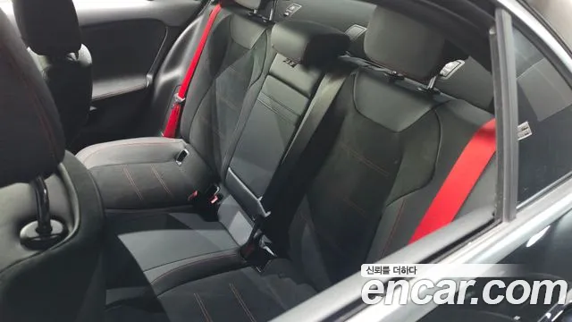 Mercedes-Benz A-Class W177 — Фото автомобиля 29