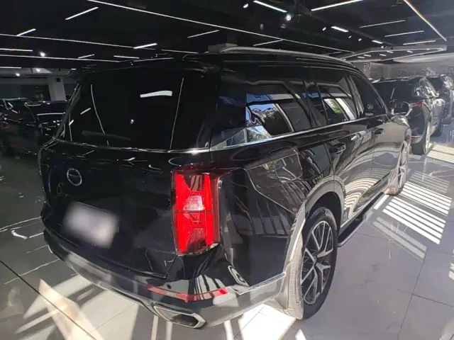 GAC Trumpchi GS8 — Фото автомобиля 6