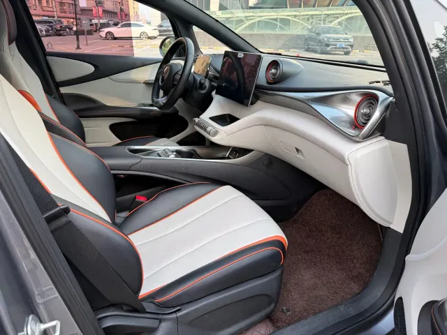BYD Dolphin — Фото автомобиля 12