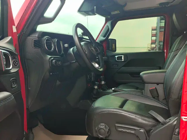 Jeep Wrangler 4xe — Фото автомобиля 5