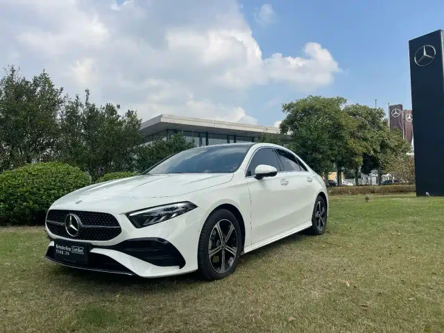 Mercedes-Benz A-Class — Фото автомобиля 2