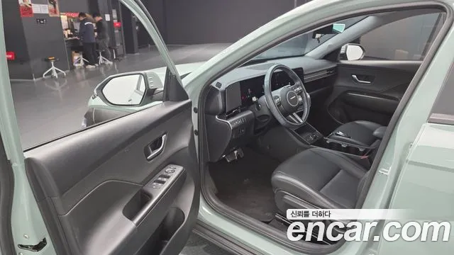 Hyundai Kona Kona (SX2) Бензин 1.6 турбо 2WD — Фото автомобиля 11