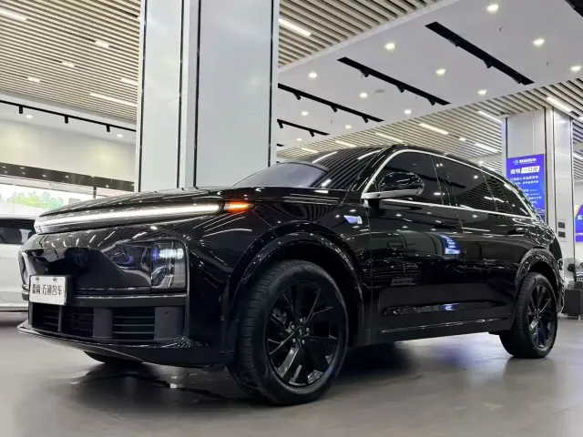 Фотография автомобиля — Li Auto L7