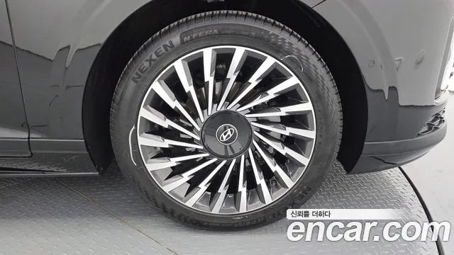 Hyundai Grandeur GN7 — Фото автомобиля 6